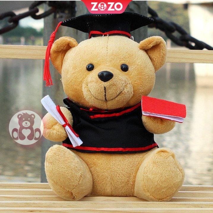 Gấu bông mặc áo cử nhân tri ân thầy cô